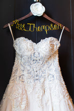 Load image into Gallery viewer, Kenneth Winston &#39;Champagne Lace 1725&#39;
