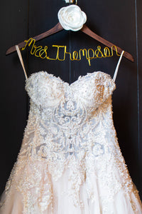 Kenneth Winston 'Champagne Lace 1725'