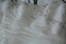 Load image into Gallery viewer, Mori Lee &#39;Julietta&#39; - Mori Lee - Nearly Newlywed Bridal Boutique - 2
