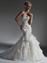 Load image into Gallery viewer, Sottero and Midgley &#39;Maky&#39; size 8 used wedding dress front view on model

