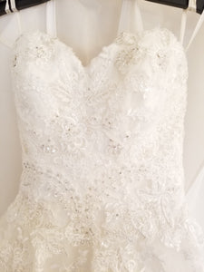 Casablanca 'Juniper' size 4 used wedding dress front view close up on hanger
