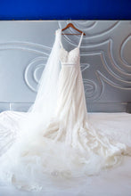 Load image into Gallery viewer, Lillian West &#39;6481&#39; size 20 used wedding dress front view on hanger
