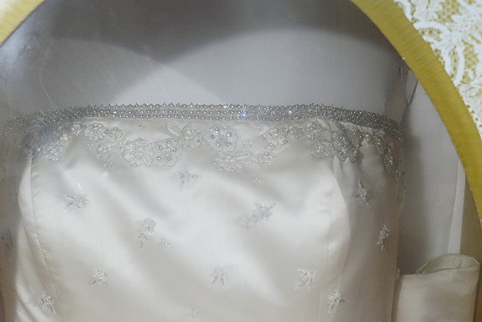 Reem Acra 'Romantic' - Reem Acra - Nearly Newlywed Bridal Boutique - 1