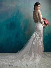 Load image into Gallery viewer, Allure &#39;9506&#39; size 10 used wedding dress back view on model
