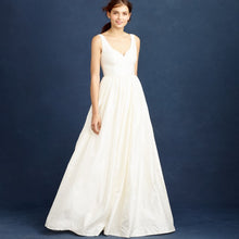 Load image into Gallery viewer, J Crew &#39;Karlie&#39; size 6 new wedding dress front view on model
