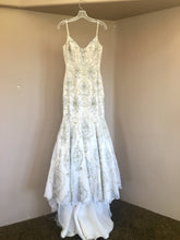 Load image into Gallery viewer, Stephen Yearick &#39;Couture&#39; size 2 used wedding dress front view on hanger
