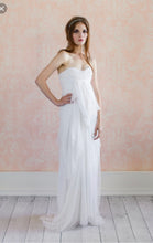 Load image into Gallery viewer, Claire La Faye &#39;Love Story&#39; size 4 used wedding dress front view on model
