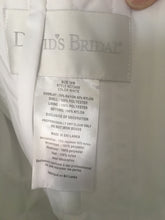 Load image into Gallery viewer, David&#39;s Bridal &#39;9CT2409&#39;
