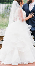 Load image into Gallery viewer, Mori Lee &#39;2905&#39; size 12 used wedding dress side view on bride

