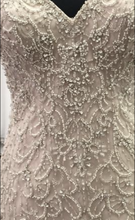 Load image into Gallery viewer, Essence of Australia &#39;D2195&#39; size 12 used wedding dress front view close up
