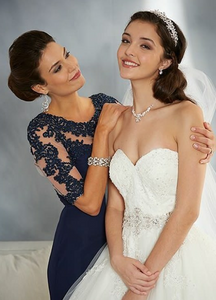 Alfred Angelo '2492'