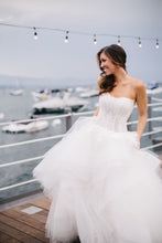 Load image into Gallery viewer, Monique Lhuillier &#39;Tresor&#39; size 2 used wedding dress front view on bride
