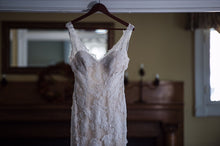 Load image into Gallery viewer, Monique Lhuillier &#39;Calla&#39; size 4 used wedding dress front view on hanger
