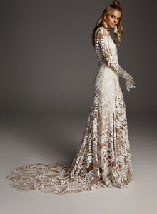 Rue De Seine 'Avril' size 10 used wedding dress side view on model