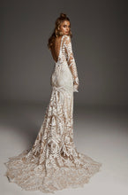 Load image into Gallery viewer, Rue De Seine &#39;Avril&#39; size 10 used wedding dress back view on model
