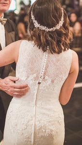 Melissa Sweet 'Cap Sleeve Lace' size 2 used wedding dress back view on bride
