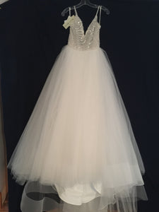 Jim Hjelm '8610' size 2 new wedding dress front view on hanger