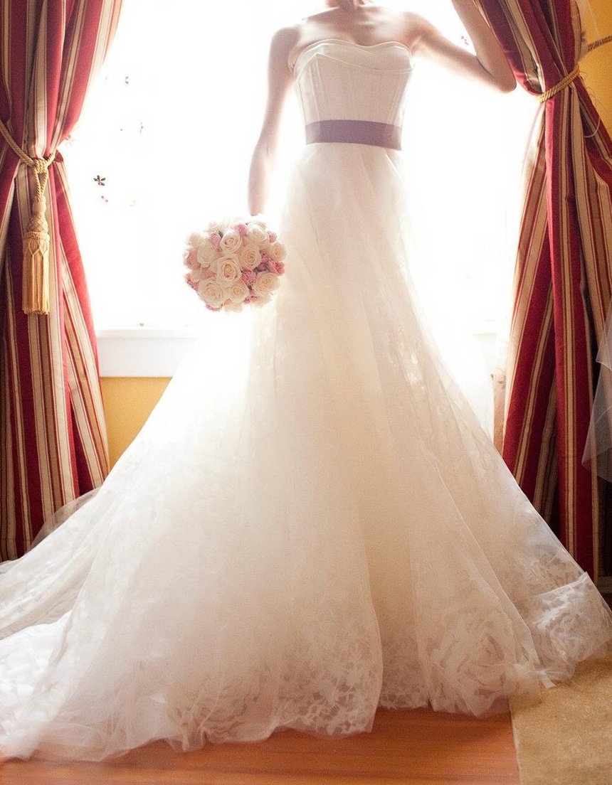 Vera Wang 'Hannah' size 0 used wedding dress front view on bride