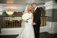 Load image into Gallery viewer, Amsale &#39;Nouvelle&#39; - Amsale - Nearly Newlywed Bridal Boutique - 3
