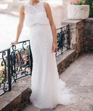 Load image into Gallery viewer, Monique Lhuillier &#39;Timeless&#39; - Monique Lhuillier - Nearly Newlywed Bridal Boutique - 4

