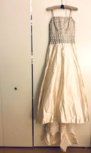 Load image into Gallery viewer, Private Collection &#39;Rahmanian Haute Couture&#39; size 8 used wedding dress front view on hanger
