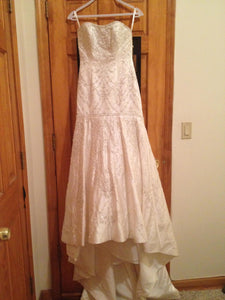 Demetrios Ilissa 959 Wedding Dress - Demetrios - Nearly Newlywed Bridal Boutique - 2