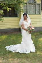 Load image into Gallery viewer, Casablanca &#39;2155&#39; size 10 used wedding dress full frontal view bride
