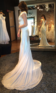 Johanna Johnson 'Hendricks' size 6 used wedding dress side view on bride