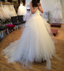 Vera Wang 'Octavia' size 0 new wedding dress – Nearly Newlywed