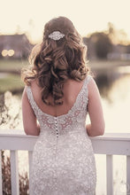Load image into Gallery viewer, Allure Bridals &#39;C369&#39; size 12 used wedding dress back view on bride
