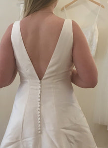 Mori Lee 'Maye' size 12 used wedding dress back view on bride