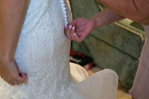 Justin Alexander '9766' size 6 used wedding dress back view on bride