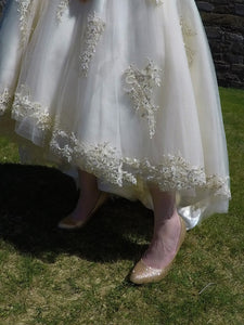 House of Mooshki 'Bespoke Alice' size 12 new wedding dress view of hemline