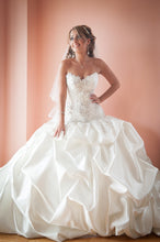 Load image into Gallery viewer, Galit Couture &#39;Custom Made&#39; - galit couture - Nearly Newlywed Bridal Boutique - 1

