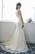 Load image into Gallery viewer, Anna Maier &#39;Marion&#39; - Anna Maier - Nearly Newlywed Bridal Boutique - 1
