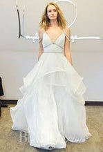Load image into Gallery viewer, Hayley Paige &#39;Luca&#39; - Hayley Paige - Nearly Newlywed Bridal Boutique - 3
