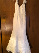 Load image into Gallery viewer, Exquisite Bride &#39;Portia&#39; size 10 new wedding dress front view on hanger
