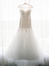 Load image into Gallery viewer, Romona Keveza &#39;L5100&#39; size 8 used wedding dress front view on hanger
