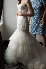 Load image into Gallery viewer, Badgley Mischka &#39;Ruth&#39; size 4 used wedding dress side view on bride
