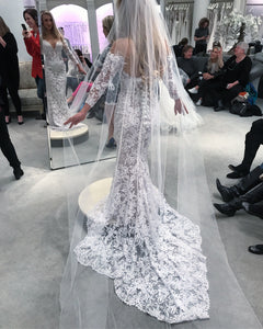 Pnina Tornai 'Lace' size 4 new wedding dress back view on bride