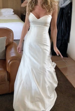 Load image into Gallery viewer, Custom &#39;Silk&#39; size 4 used wedding dress front view on bride
