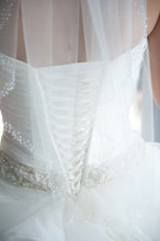 Load image into Gallery viewer, Pronovias &#39;Bengala&#39; - Pronovias - Nearly Newlywed Bridal Boutique - 2
