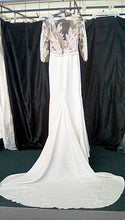 Load image into Gallery viewer, Pronovias &#39;Vincenta&#39; size 4 used wedding dress back view on bride
