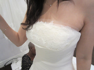 Vera Wang Luxe Kimberly Wedding Dress - Vera Wang - Nearly Newlywed Bridal Boutique - 4