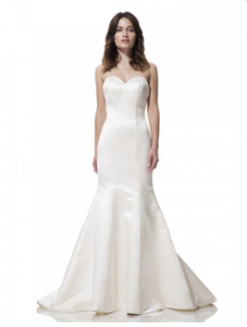 Olia Zavozina 'Allie' size 14 used wedding dress front view on model