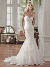 Load image into Gallery viewer, Maggie Sottero &#39;Rosamund&#39; size 14 used wedding dress front view on model

