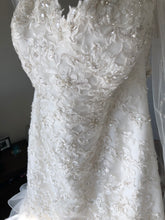 Load image into Gallery viewer, Michelle Roth &#39;Eda&#39; size 10 used wedding dress front view on hanger
