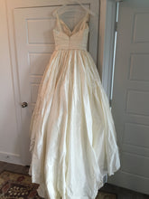 Load image into Gallery viewer, Priscilla of Boston &#39;Sophie&#39; - Priscilla of Boston - Nearly Newlywed Bridal Boutique - 4
