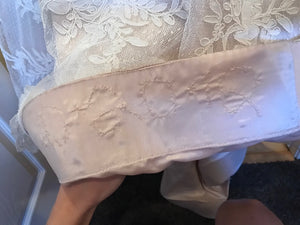 Watters 'Pasadena' size 4 used wedding dress view of hemline