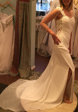 Load image into Gallery viewer, Custom &#39;Sweet Waters&#39; - Custom - Nearly Newlywed Bridal Boutique - 5
